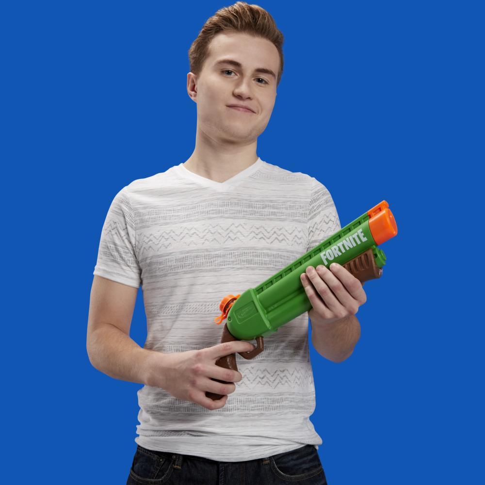 Nerf Super Soaker Fortnite Pump-SG Water Blaster -- Pump-Action Soakage -- For Youth Teens Adults - Image 5