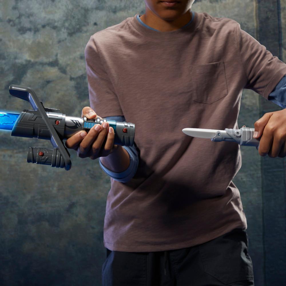 Star Wars Lightsaber Forge Ultimate Mandalorian Masterworks Set Star Wars Toys for Kids Ages 4 - Image 2