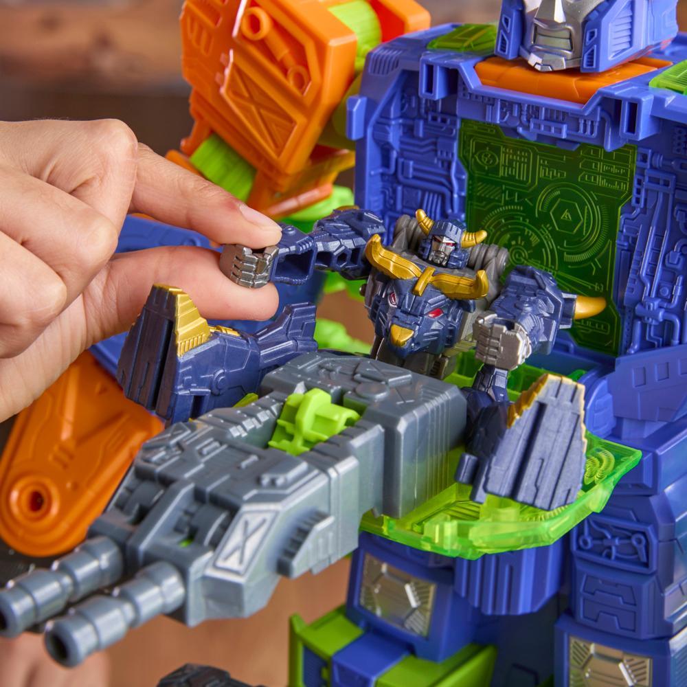Transformers CYBERWORLD Scorponok Strike Battle Action Figure Playset - Image 14