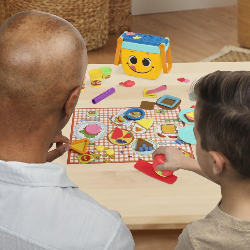 Play-Doh Picnic Shapes Starter Set 12 Tools and 6 Cans Preschool Toys - Image 2