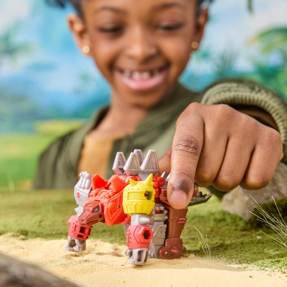 Transformers CYBERWORLD Cyber Changers Dinobot Snarl Action Figure - Image 5