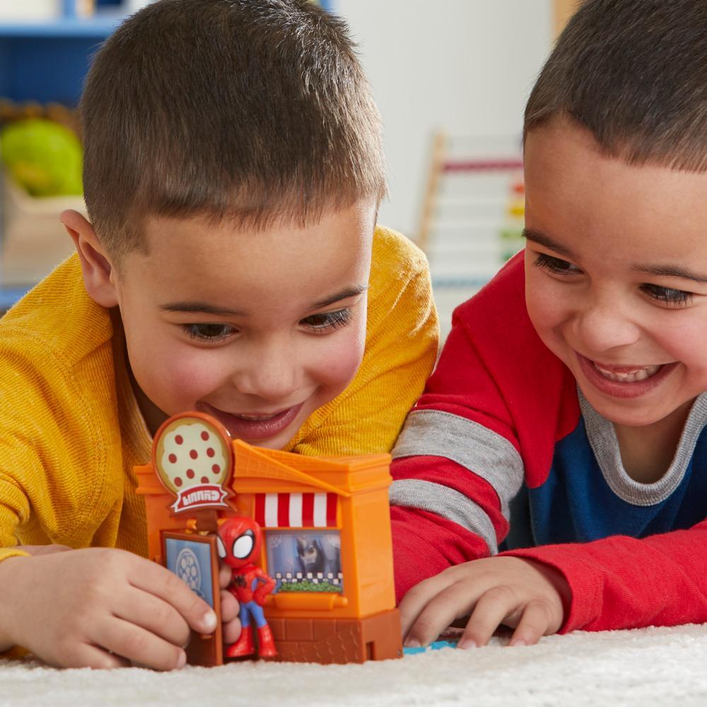 Marvel Spidey and His Amazing Friends City Blocks Spidey Pizza Parlor Kids Playset - Image 5